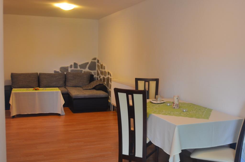 Penzion Rogalo Svit Exterior foto