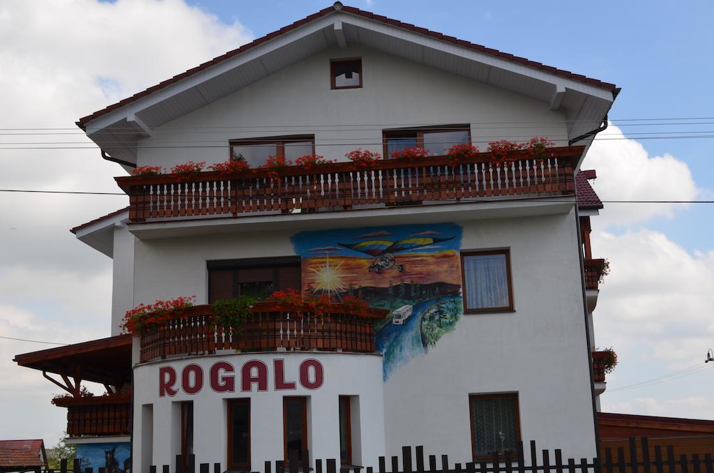 Penzion Rogalo Svit Exterior foto