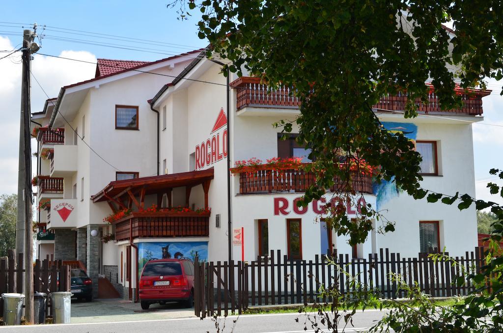 Penzion Rogalo Svit Exterior foto